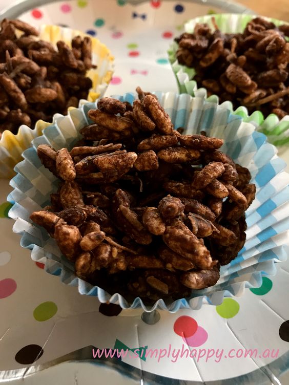 Additive Free - Chocolate Crackle with a twist | Additive free, Chocolate Crackle are a healthy treat your kids will love. | https://www.simplyhappy.com.au//additive-free-chocolate-crackle/ ‎