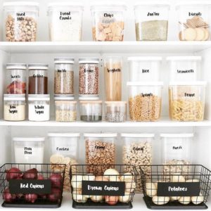How to organise and declutter your kitchen with ease | Do you want to organise and declutter your kitchen with ease? | https://simplyhappy.com.au/how-to-organise-and-declutter-your-kitchen-with-ease/